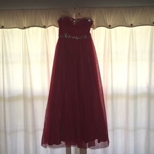 Red prom dress